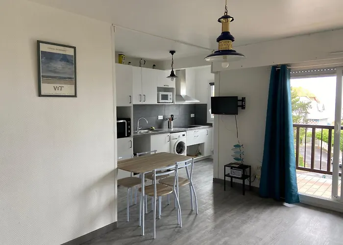 2 Pieces Avec Balcon A Deux Pas De La Plage, Wifi Et Parking - Fr-1-712-26 Apartamento Villers-sur-Mer